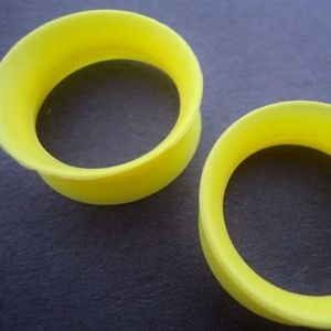 00g Yellow Kaos Silicone Ear Skin Eyelets